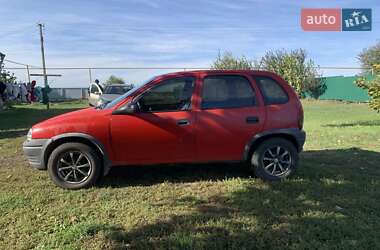 Хэтчбек Opel Corsa 1994 в 