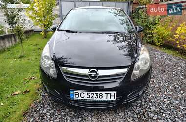 Хетчбек Opel Corsa 2010 в Львові