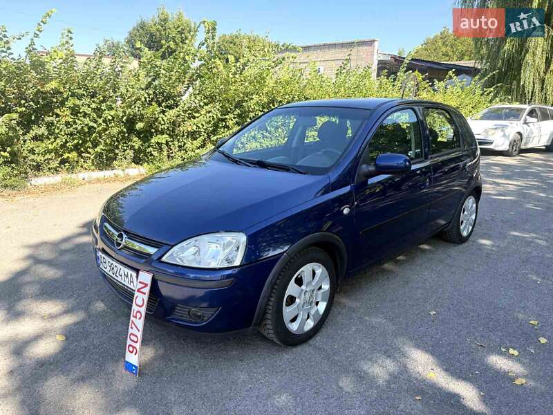 Хэтчбек Opel Corsa 2004 в Жмеринке