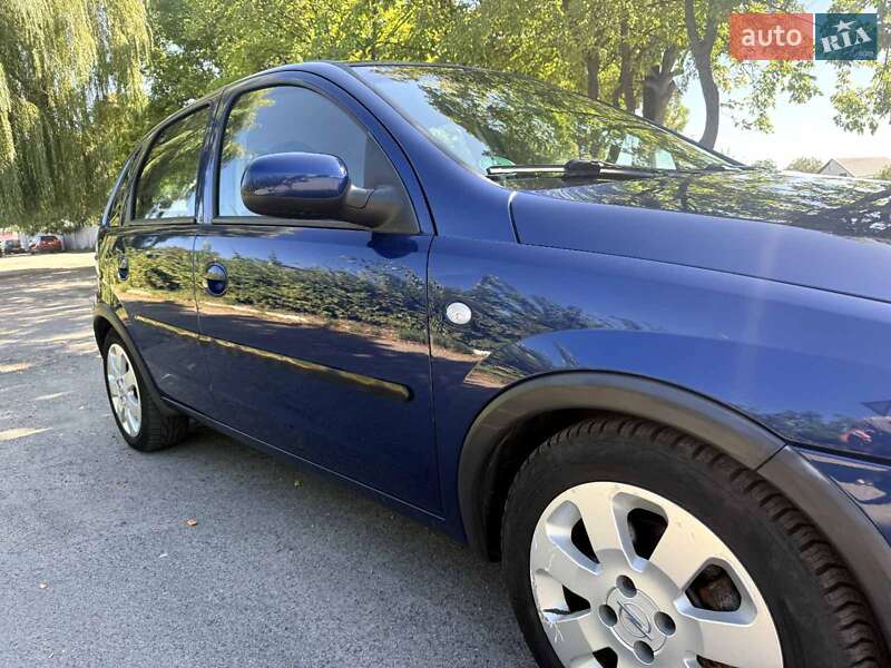 Хэтчбек Opel Corsa 2004 в Жмеринке