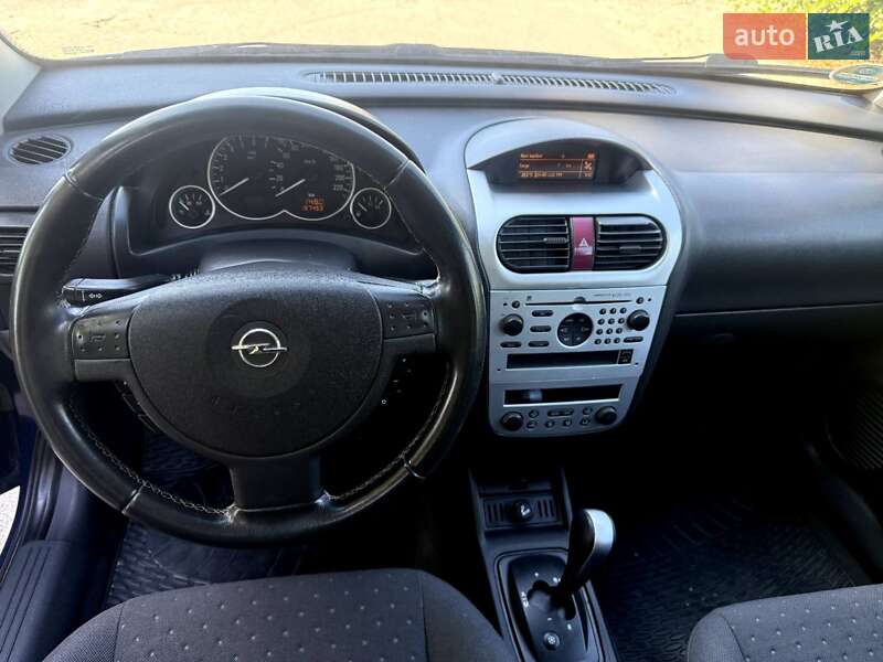 Хэтчбек Opel Corsa 2004 в Жмеринке