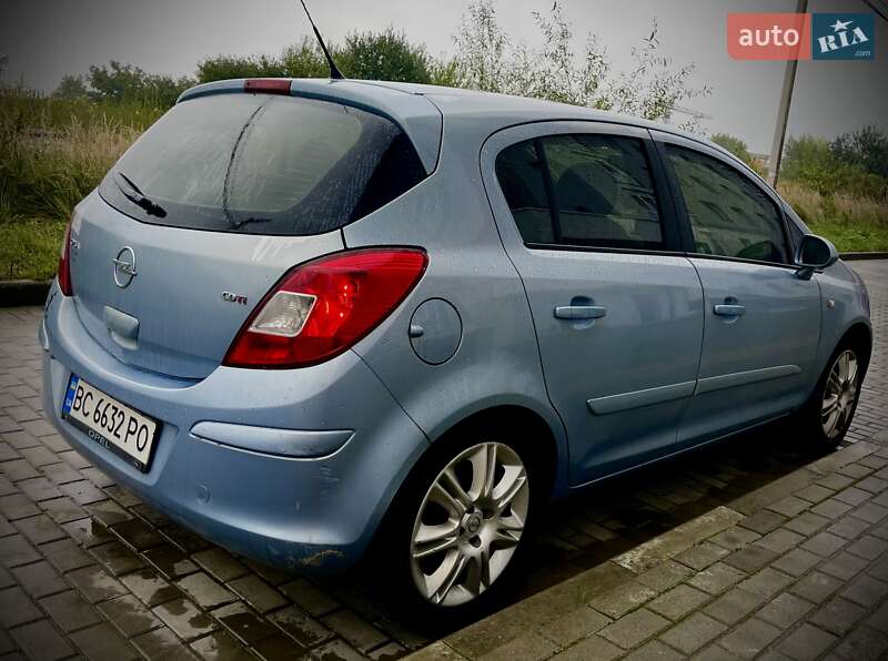 Хетчбек Opel Corsa 2007 в Львові фото 2 Хетчбек Opel Corsa 2007 в Львові