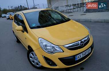 Хэтчбек Opel Corsa 2013 в Борисполе
