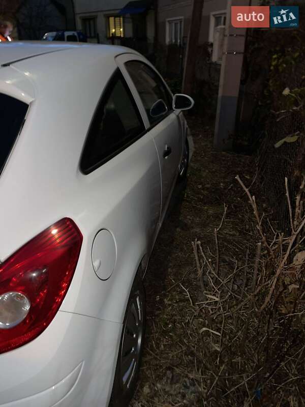 Хетчбек Opel Corsa 2009 в Львові фото 8 Хетчбек Opel Corsa 2009 в Львові