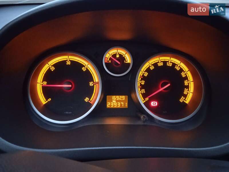 Хетчбек Opel Corsa 2012 в Нововолинську фото 23 Хетчбек Opel Corsa 2012 в Нововолинську