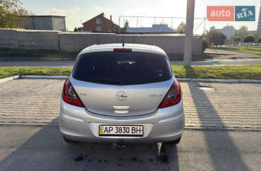 Хетчбек Opel Corsa 2008 в  фото 5 Хетчбек Opel Corsa 2008 в