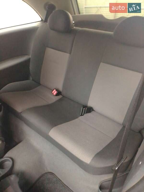 Хетчбек Opel Corsa 2005 в Києві фото 2 Хетчбек Opel Corsa 2005 в Києві