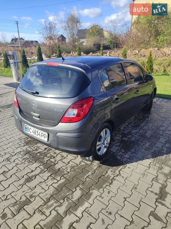 Хэтчбек Opel Corsa 2010 в Львове фото 7 Хэтчбек Opel Corsa 2010 в Львове