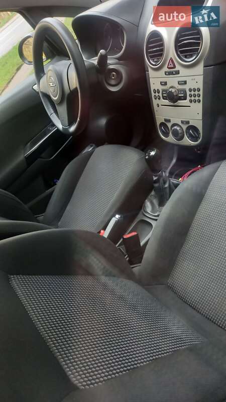 Хэтчбек Opel Corsa 2009 в Тернополе фото 15 Хэтчбек Opel Corsa 2009 в Тернополе