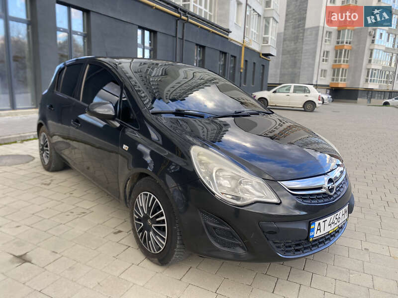 Opel Corsa 2012 Opel Corsa 2012