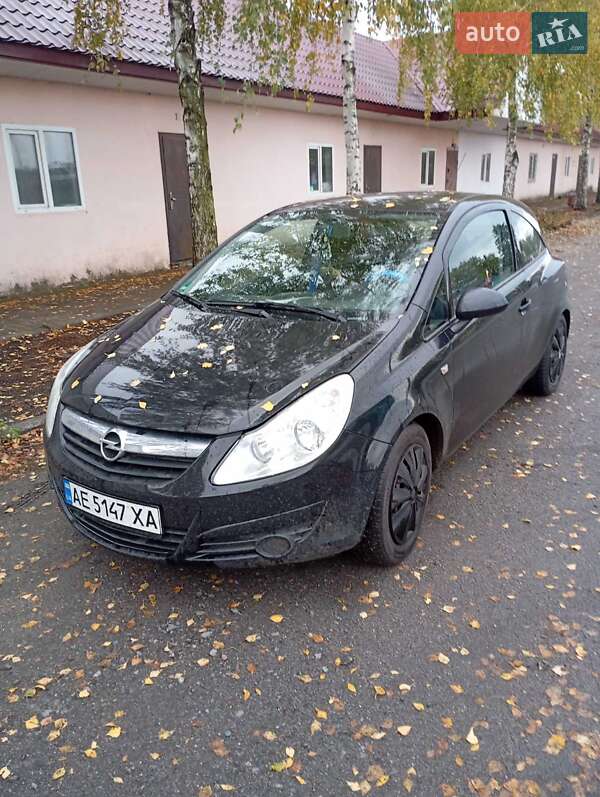 Хэтчбек Opel Corsa 2008 в Кегичевке