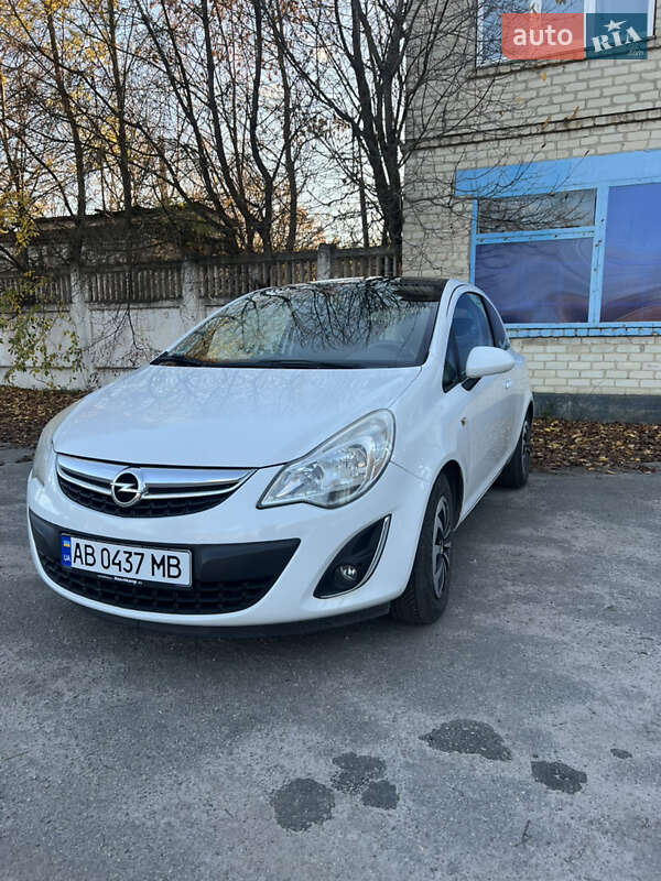 Хетчбек Opel Corsa 2011 в Вінниці