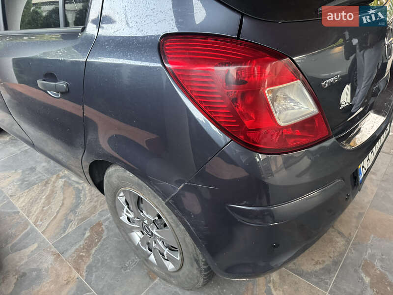 Хетчбек Opel Corsa 2008 в Крюківщині