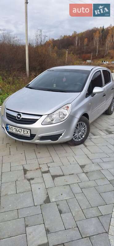 Хэтчбек Opel Corsa 2010 в Ужгороде фото 3 Хэтчбек Opel Corsa 2010 в Ужгороде