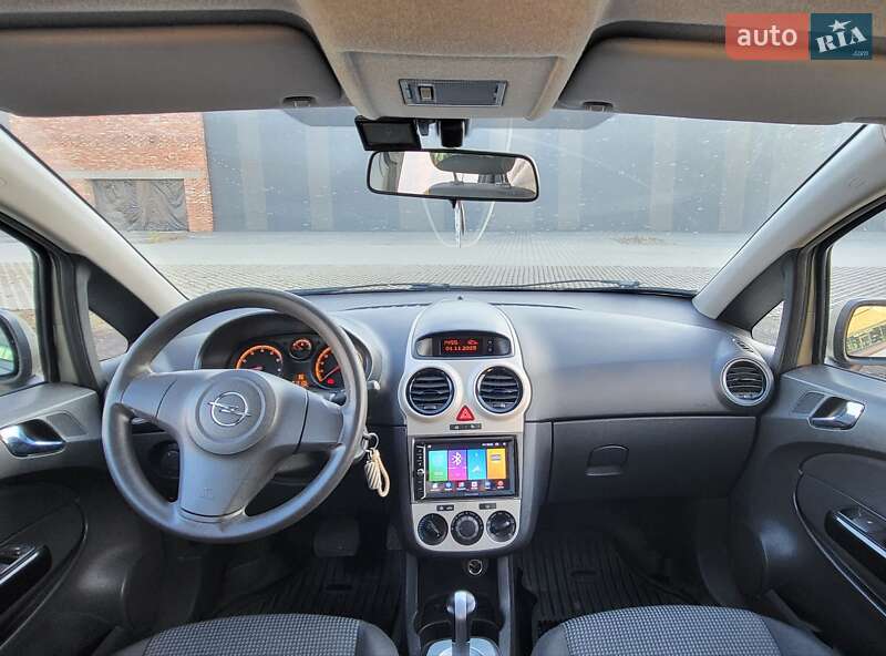 Хэтчбек Opel Corsa 2008 в Хмельницком