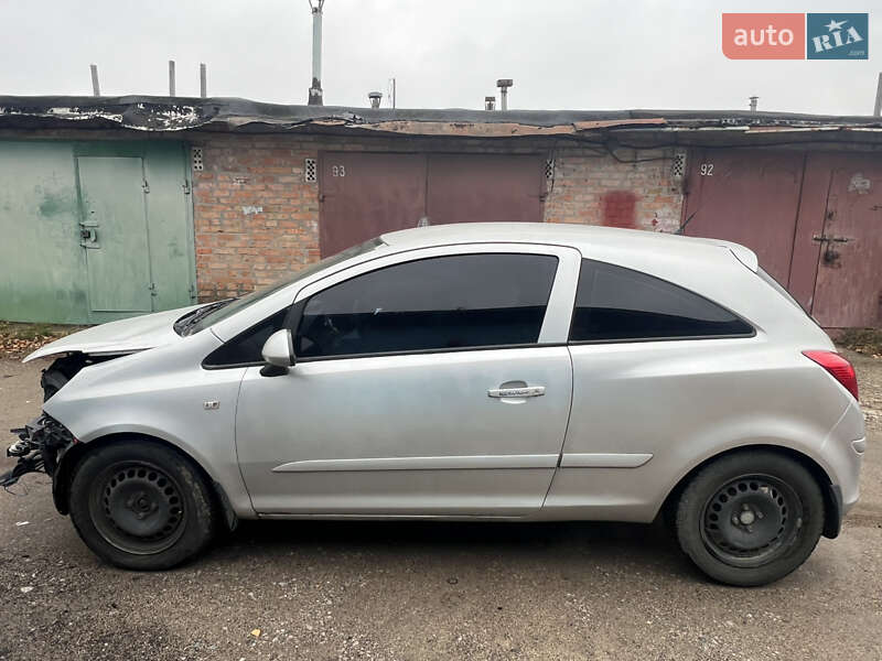 Хетчбек Opel Corsa 2008 в Білій Церкві фото 5 Хетчбек Opel Corsa 2008 в Білій Церкві