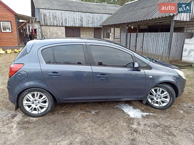 Хэтчбек Opel Corsa 2008 в Заречном фото 4 Хэтчбек Opel Corsa 2008 в Заречном