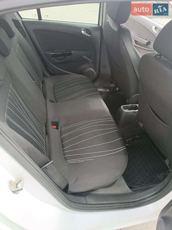 Хетчбек Opel Corsa 2011 в Хмельницькому