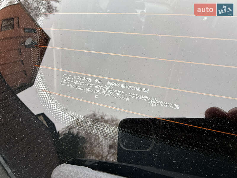 Хэтчбек Opel Corsa 2013 в Днепре