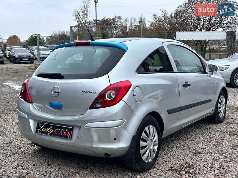 Хэтчбек Opel Corsa 2007 в Одессе