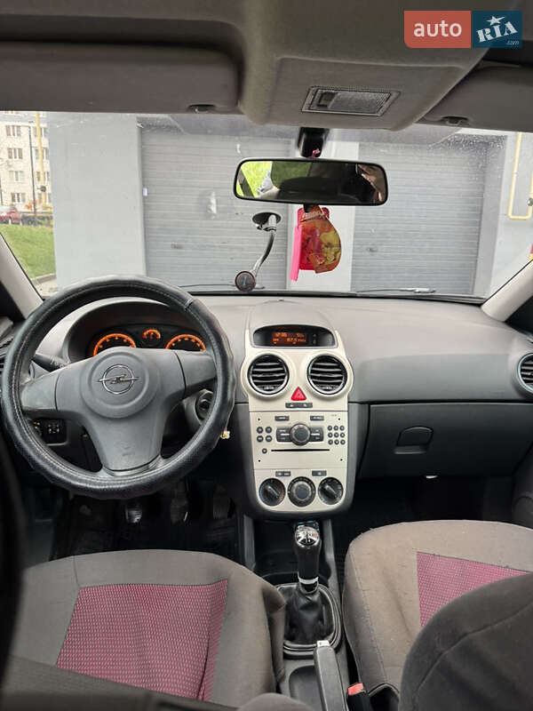 Хэтчбек Opel Corsa 2010 в Виннице фото 6 Хэтчбек Opel Corsa 2010 в Виннице
