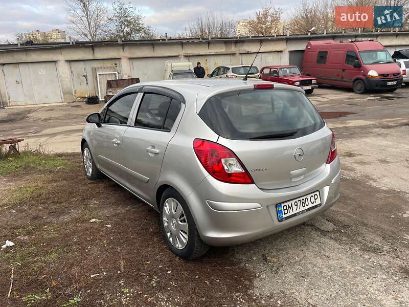 Хэтчбек Opel Corsa 2007 в Харькове
