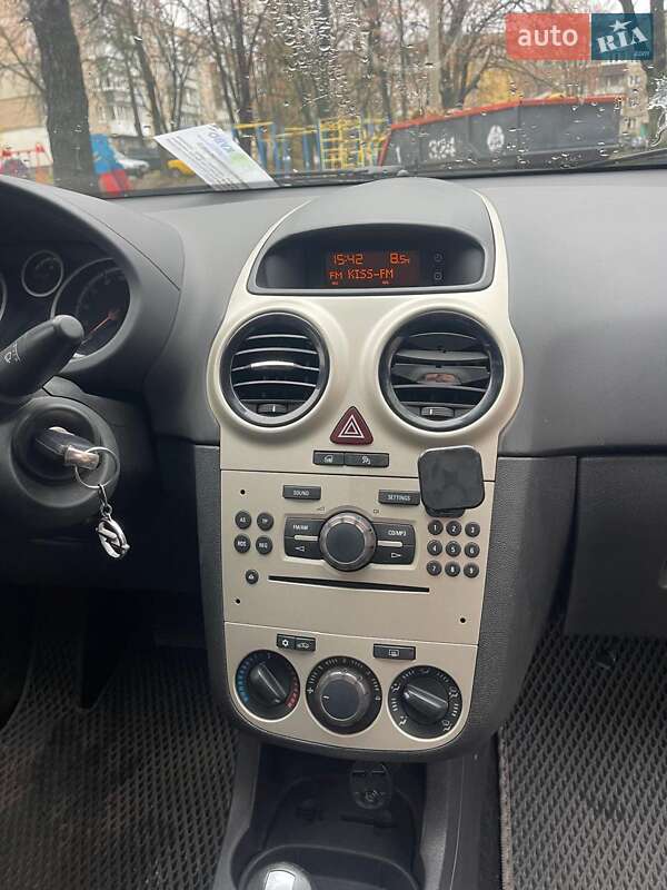 Хэтчбек Opel Corsa 2007 в Харькове
