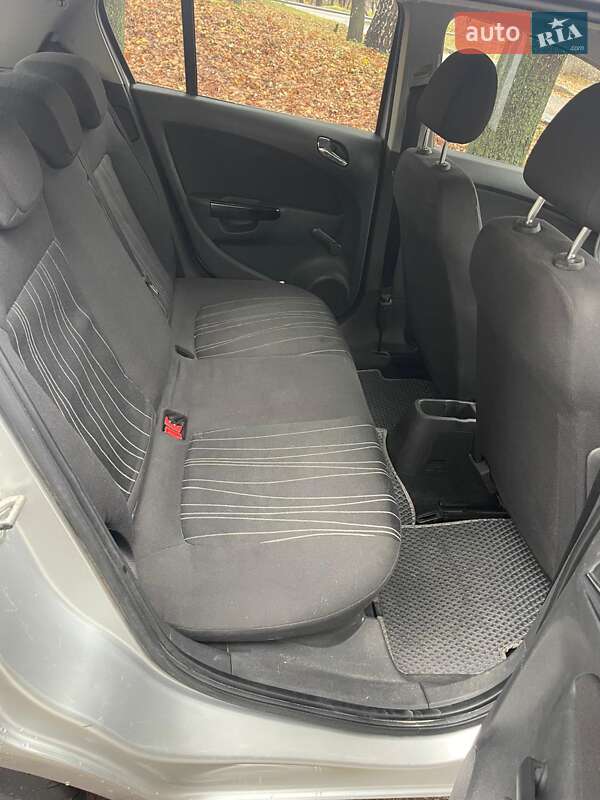 Хэтчбек Opel Corsa 2007 в Харькове
