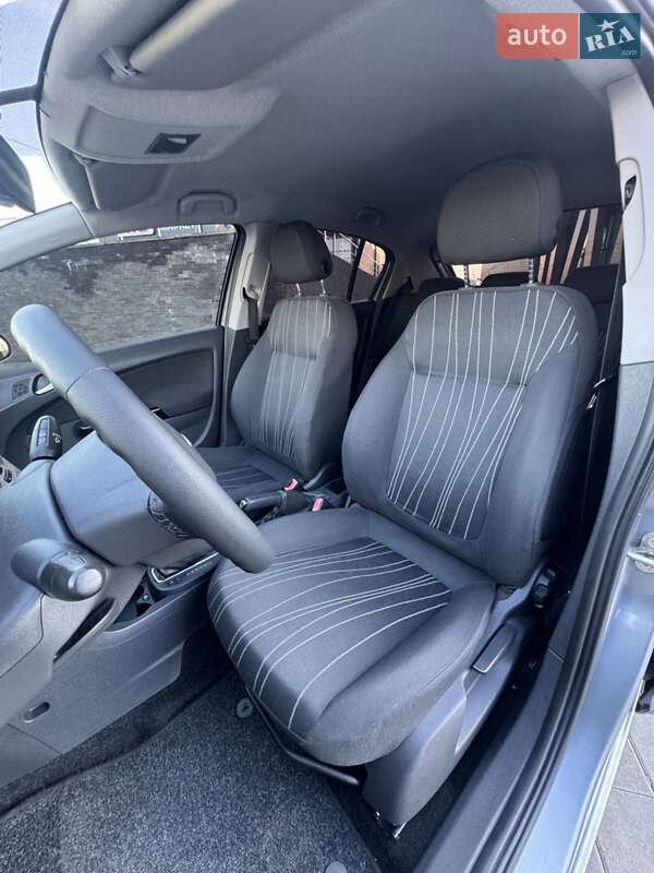 Хэтчбек Opel Corsa 2008 в Луцке фото 31 Хэтчбек Opel Corsa 2008 в Луцке