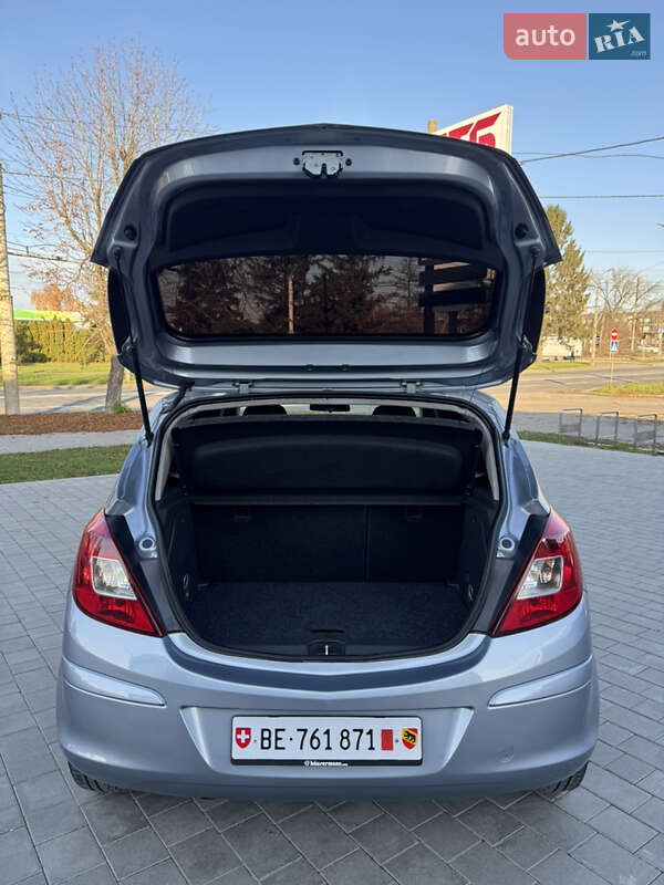 Хэтчбек Opel Corsa 2008 в Луцке фото 47 Хэтчбек Opel Corsa 2008 в Луцке