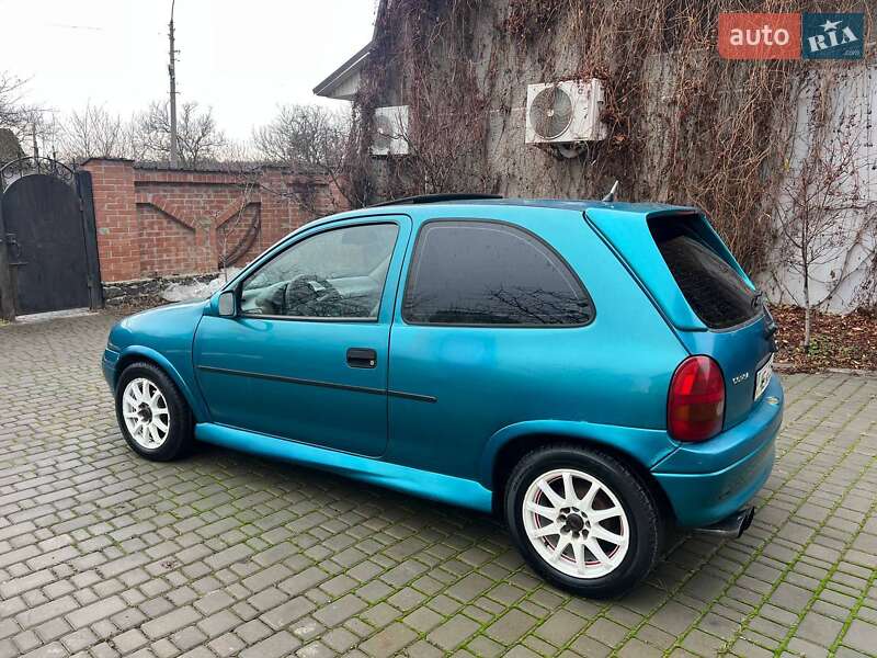 Хэтчбек Opel Corsa 1995 в Лысянке фото 6 Хэтчбек Opel Corsa 1995 в Лысянке