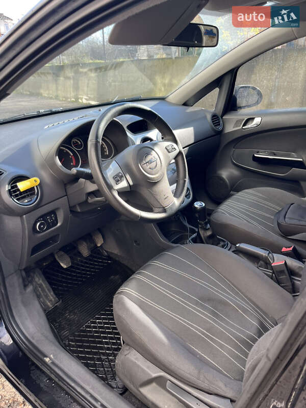 Хетчбек Opel Corsa 2010 в Львові фото 6 Хетчбек Opel Corsa 2010 в Львові