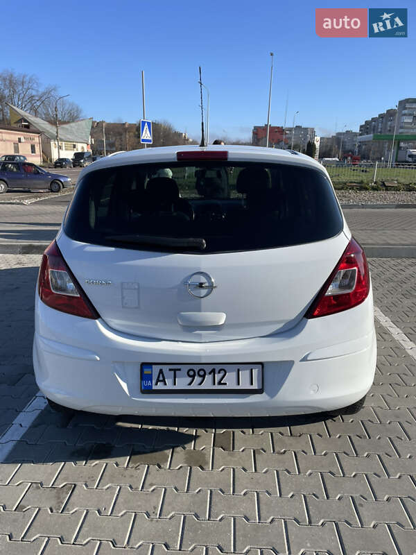 Хэтчбек Opel Corsa 2010 в Калуше фото 3 Хэтчбек Opel Corsa 2010 в Калуше