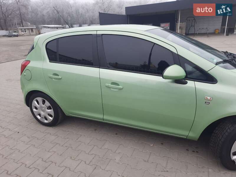 Хэтчбек Opel Corsa 2010 в Бучаче фото 4 Хэтчбек Opel Corsa 2010 в Бучаче