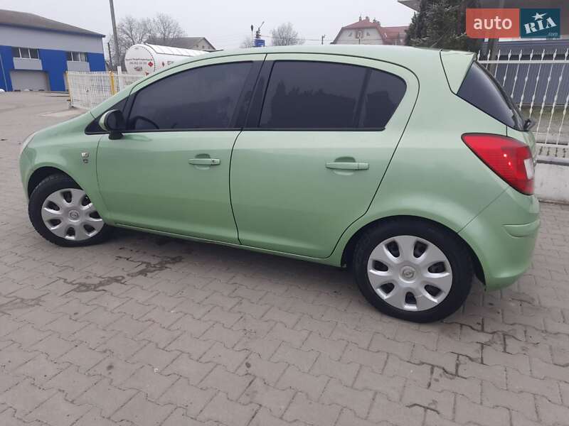 Хэтчбек Opel Corsa 2010 в Бучаче фото 3 Хэтчбек Opel Corsa 2010 в Бучаче