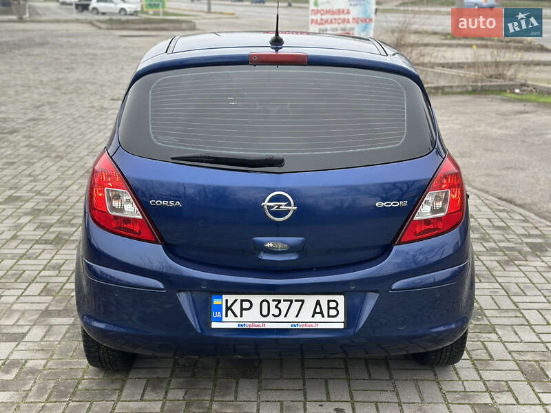 Хетчбек Opel Corsa 2012 в Запоріжжі
