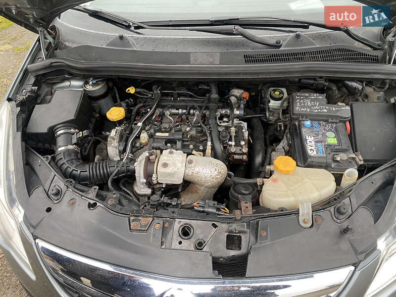 Хетчбек Opel Corsa 2011 в Коломиї
