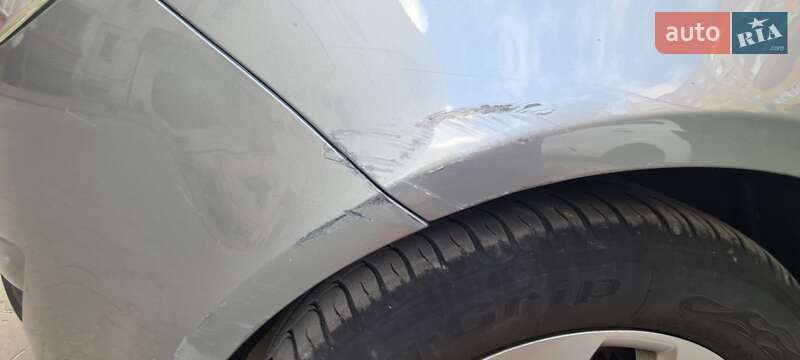 Хэтчбек Opel Corsa 2010 в Тернополе