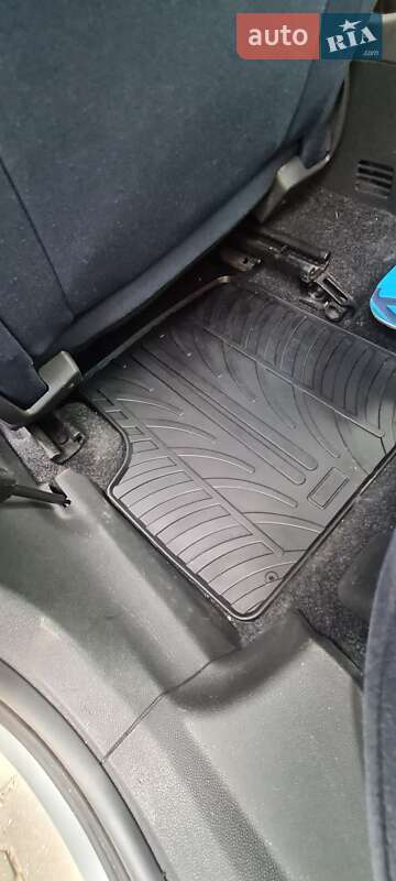 Хэтчбек Opel Corsa 2010 в Тернополе