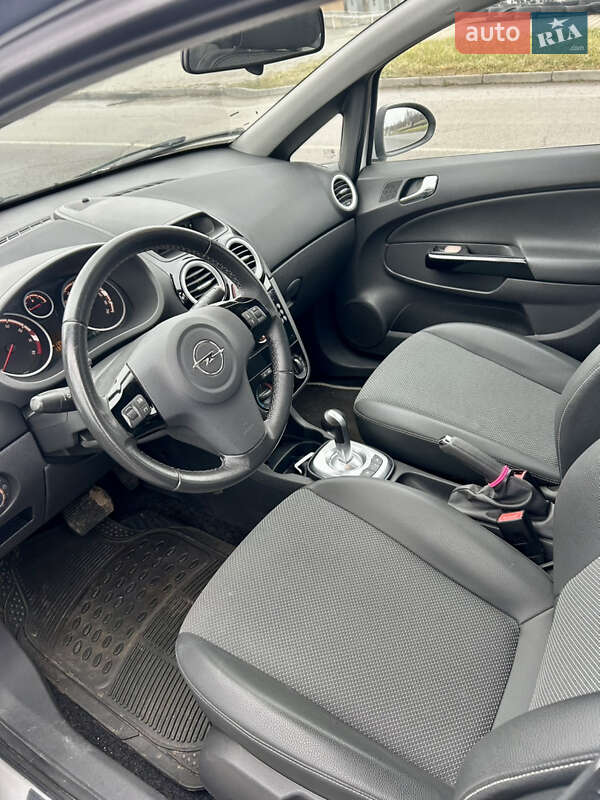 Хетчбек Opel Corsa 2009 в Львові фото 13 Хетчбек Opel Corsa 2009 в Львові