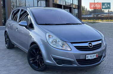 Хэтчбек Opel Corsa 2008 в Луцке