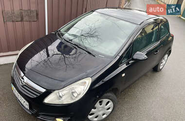 Хетчбек Opel Corsa 2010 в Києві