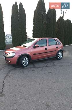 Хэтчбек Opel Corsa 2002 в Дубно