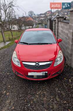 Хэтчбек Opel Corsa 2010 в Иршаве