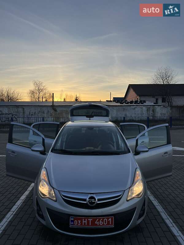 Opel Corsa 2011