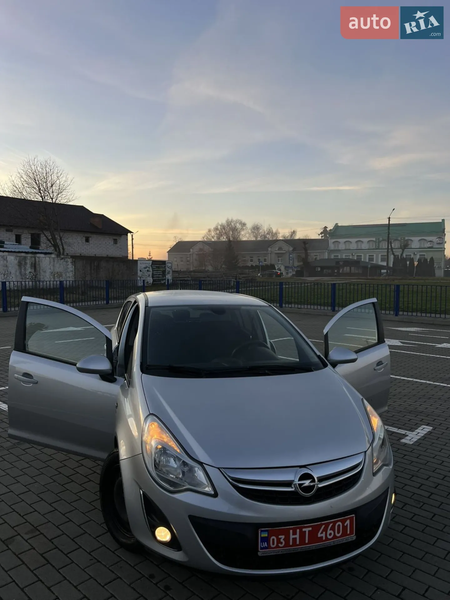 2011 Opel Corsa - мініатюра 2