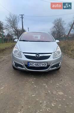Хэтчбек Opel Corsa 2008 в Горохове