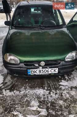 Хэтчбек Opel Corsa 1996 в Львове