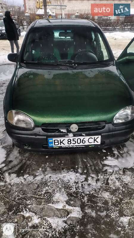 Хэтчбек Opel Corsa 1996 в Львове фото Хэтчбек Opel Corsa 1996 в Львове