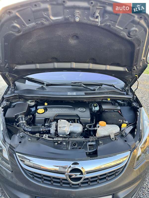 Хэтчбек Opel Corsa 2011 в Ужгороде фото 5 Хэтчбек Opel Corsa 2011 в Ужгороде